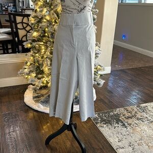 Gray linen cropped pants